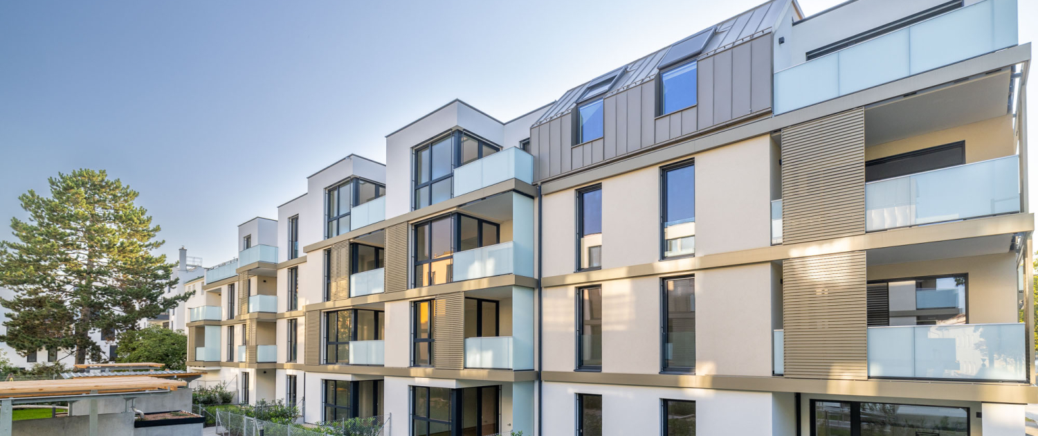 6715ec0d8f6921c932eac3a7__B2A4807